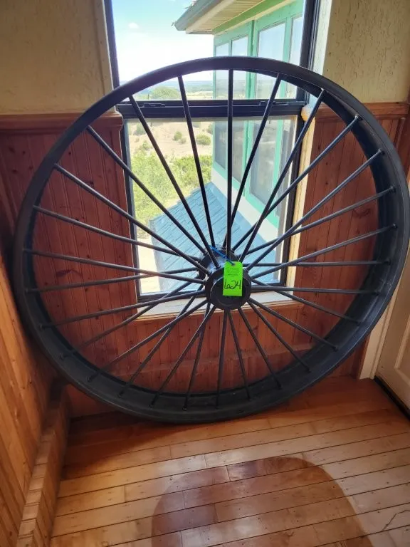 Wagon Wheel 54"