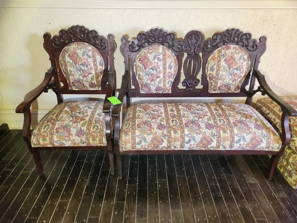 Double-Back Settee & Armchair