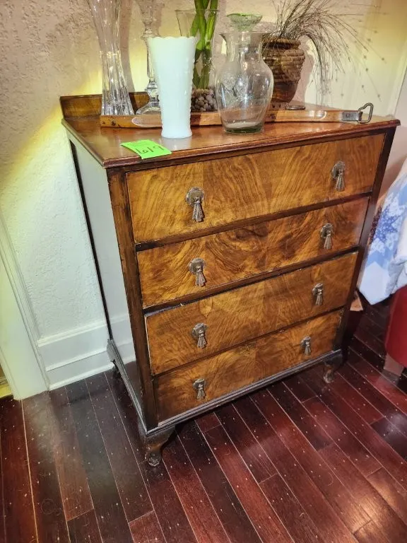 Walnut Chest of Drawers