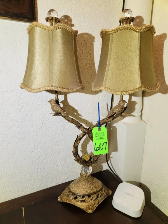 Ornate Bird Double Lamp