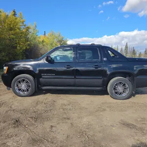 2013 Chevrolet Avalanche Pickup