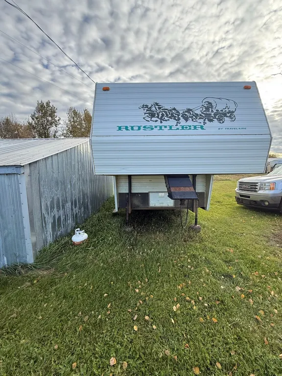 1993 Travelaire Rustler 5th Wheel Travel Trailer