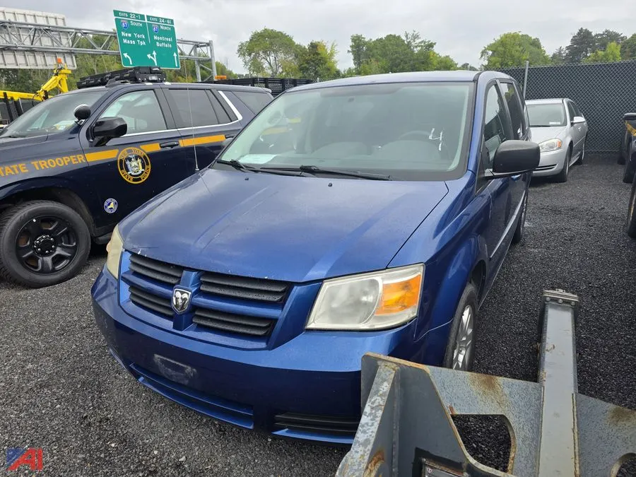 (#4)(26-20-0527-V) 2010 Dodge Grand Caravan Mini-Van