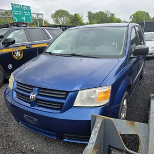 (#4)(26-20-0527-V) 2010 Dodge Grand Caravan Mini-Van