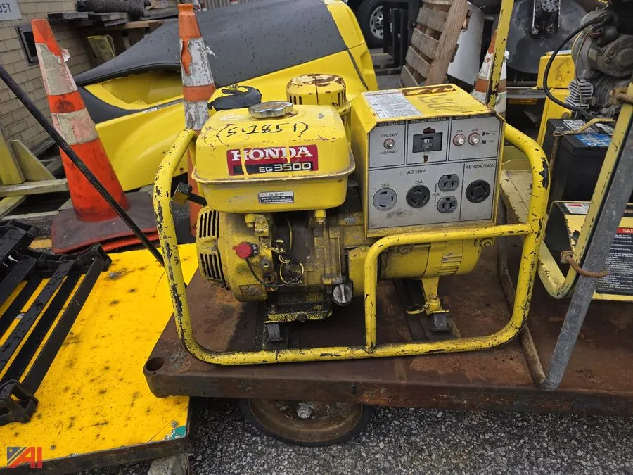(#6) (25-20-1105-E) Honda EG3500 Portable Generator
