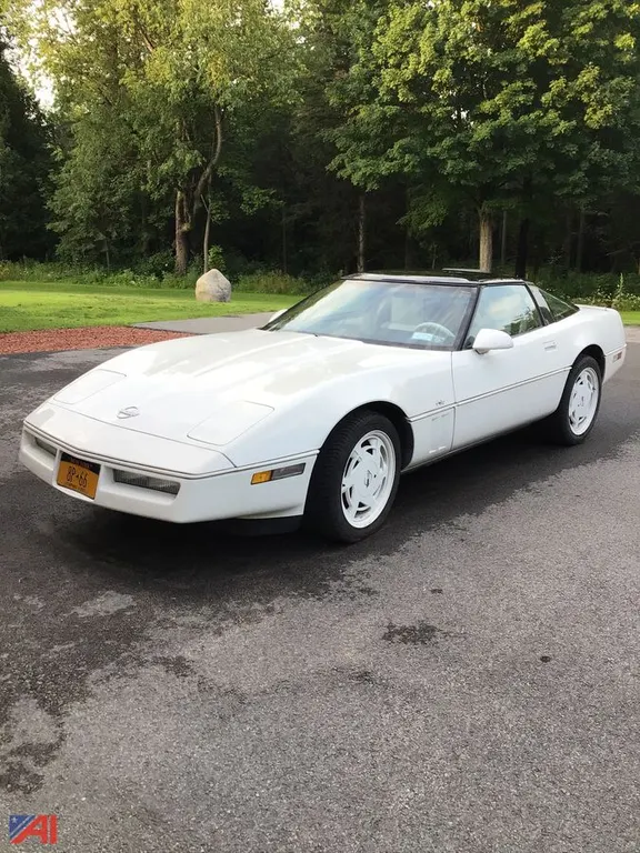 1988 Chevrolet Corvette 35th Anniversary
