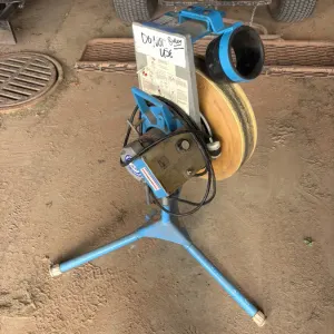 Pitching Machines, Pitchers Mounds, Plates & Rubbers