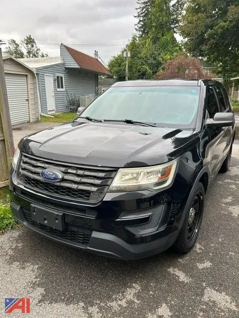 2016 Ford Explorer SUV/Police Vehicle