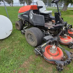 2005 Jacobsen  AR-5 90" Mower