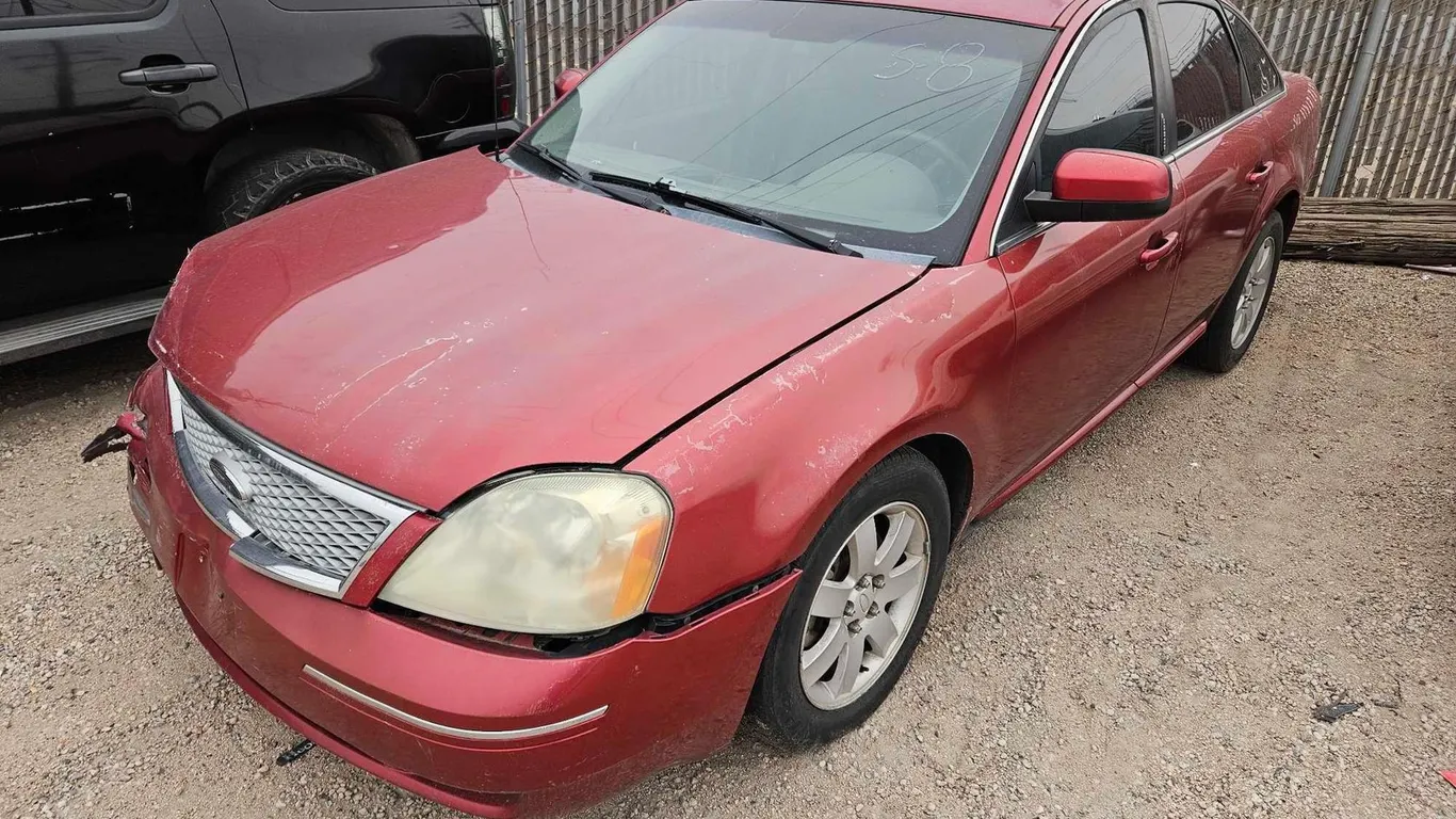 2007 FORD FIVE HUNDRED 4D 1FAHP24107G140117