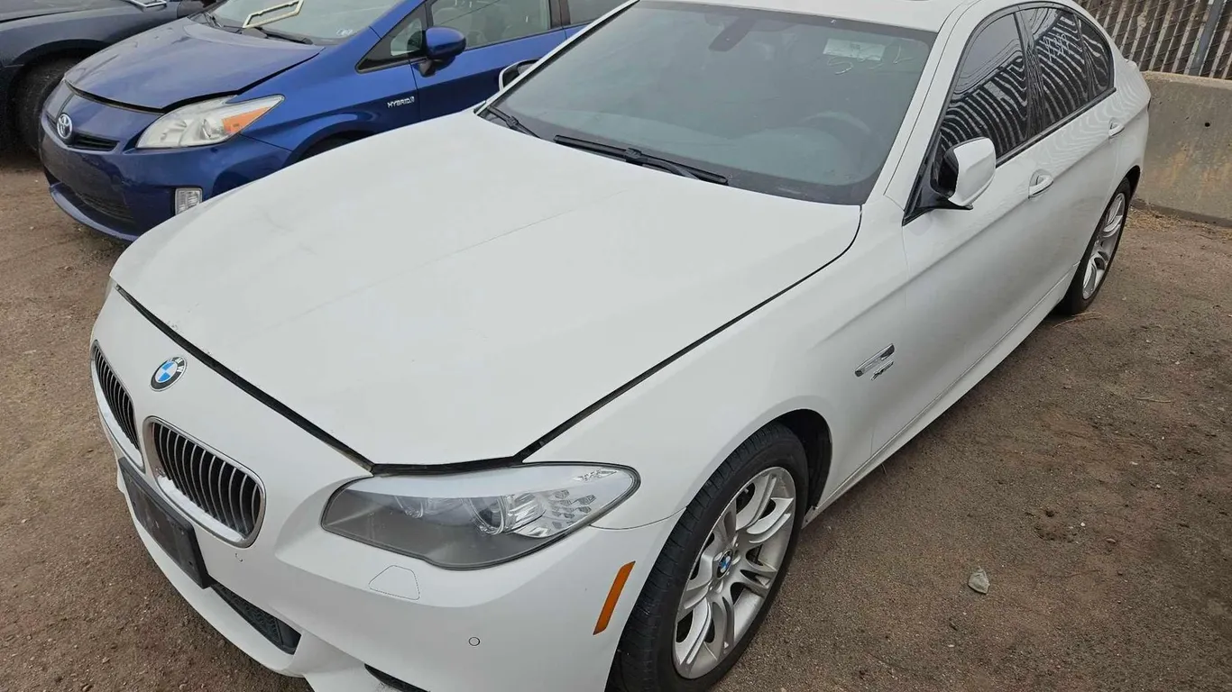 2012 BMW 528i 4D WBAXH5C51CDW08289