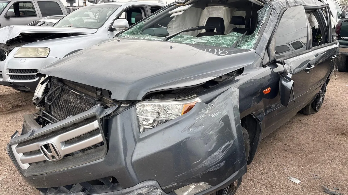 JUNK 2006 HOND PILOT UP 2HKYF18516H560919