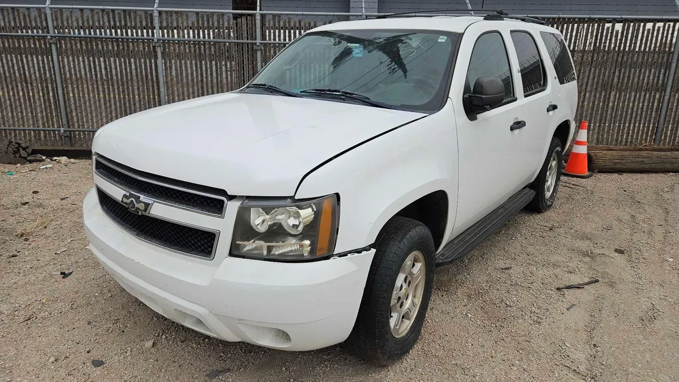 2008 CHEV TAHOE UP 1GNFK13088R241440