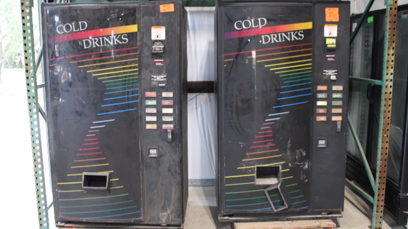 Cold Drink Vending Machines
