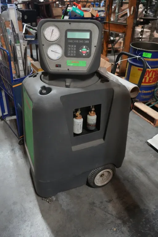 Bosch AC Refrigerant Handling System