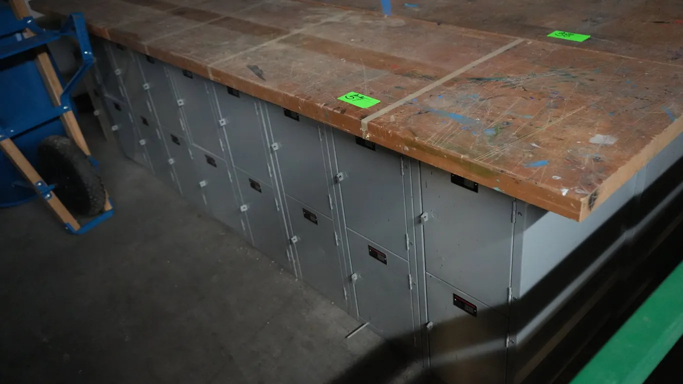 Shop Table