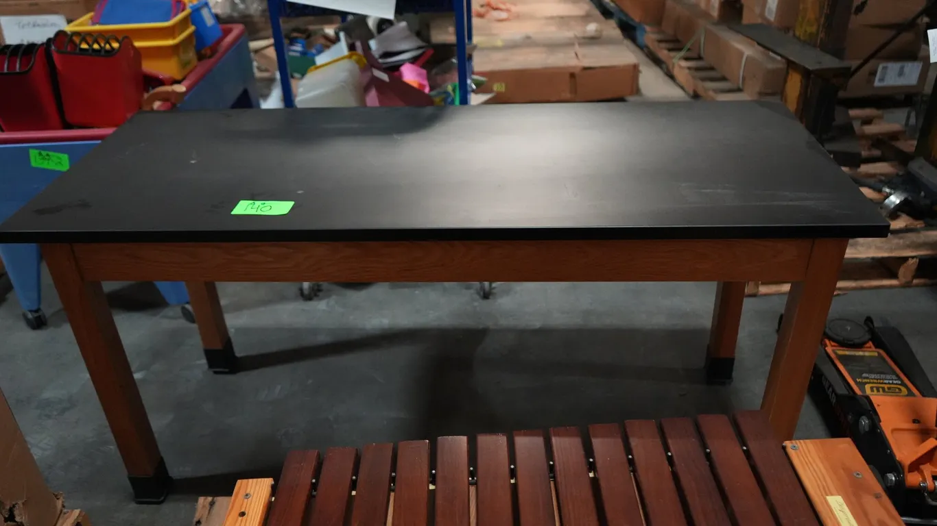 Science Lab Table