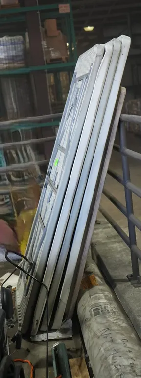 Folding Tables