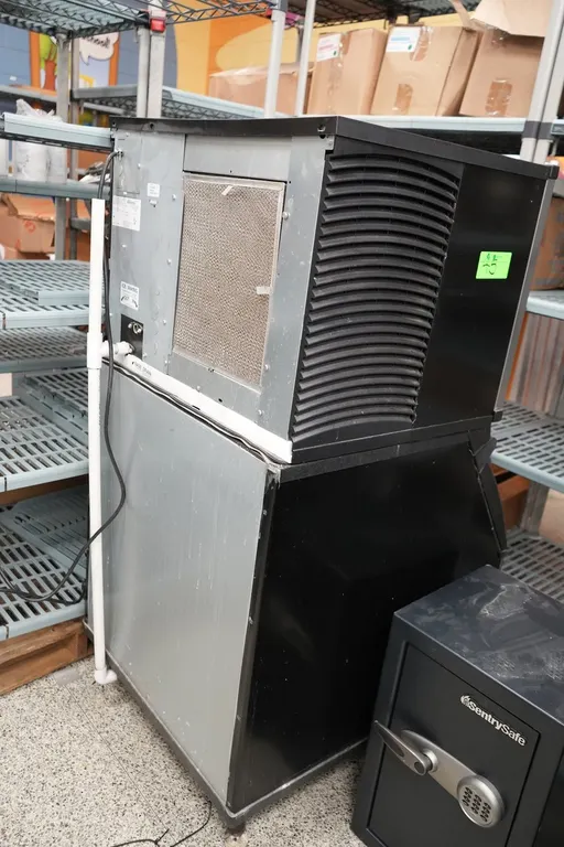 Manitowoc Ice Machine