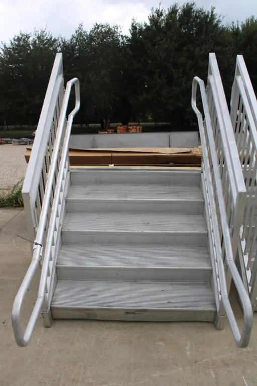 Aluminum Stairs