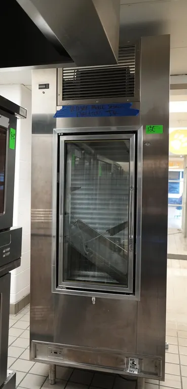 Regal Pinnacle Integration Commercial Refrigerator Display