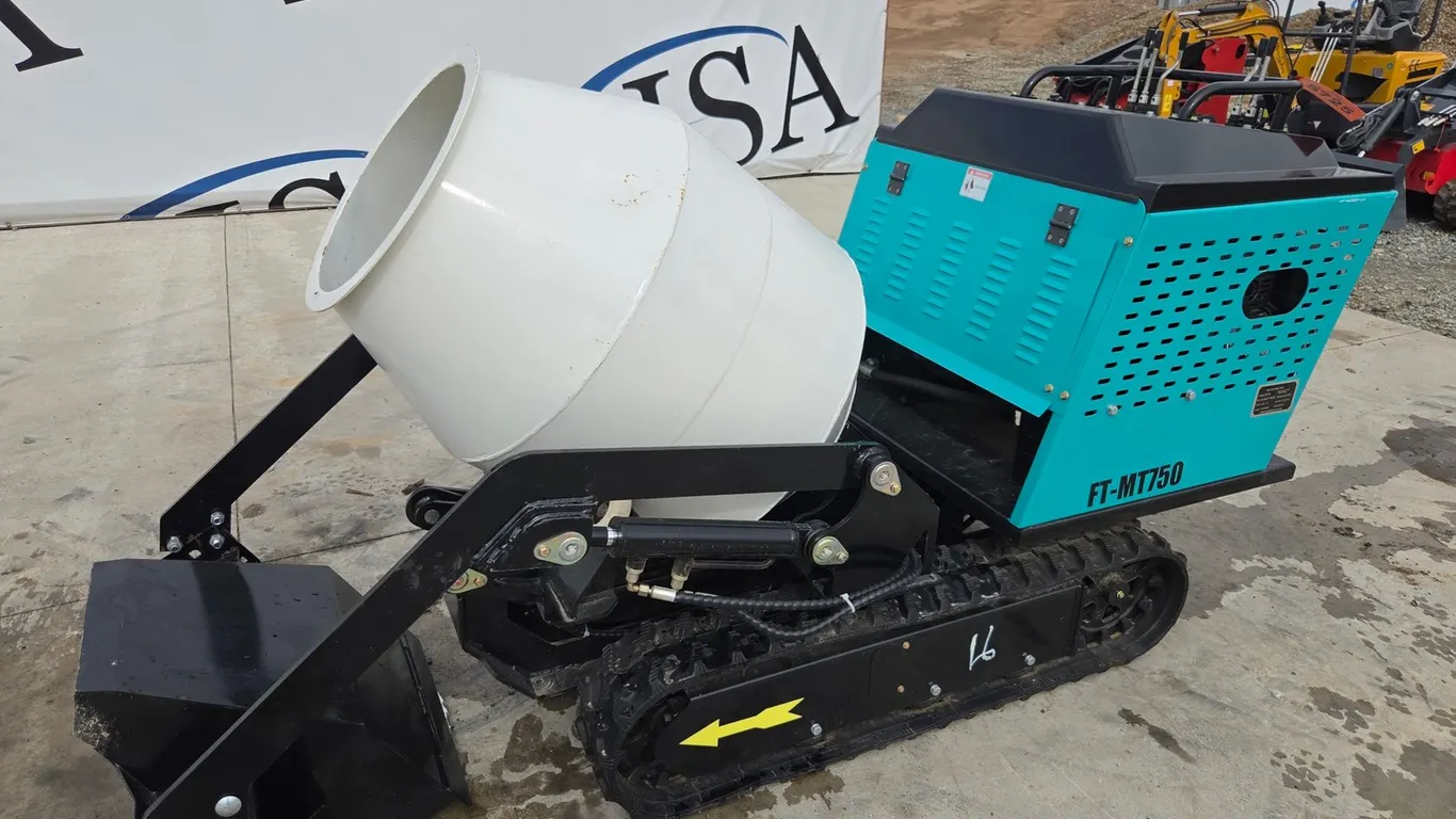 2026 Future MT750 Tracked Mini Mixer Truck