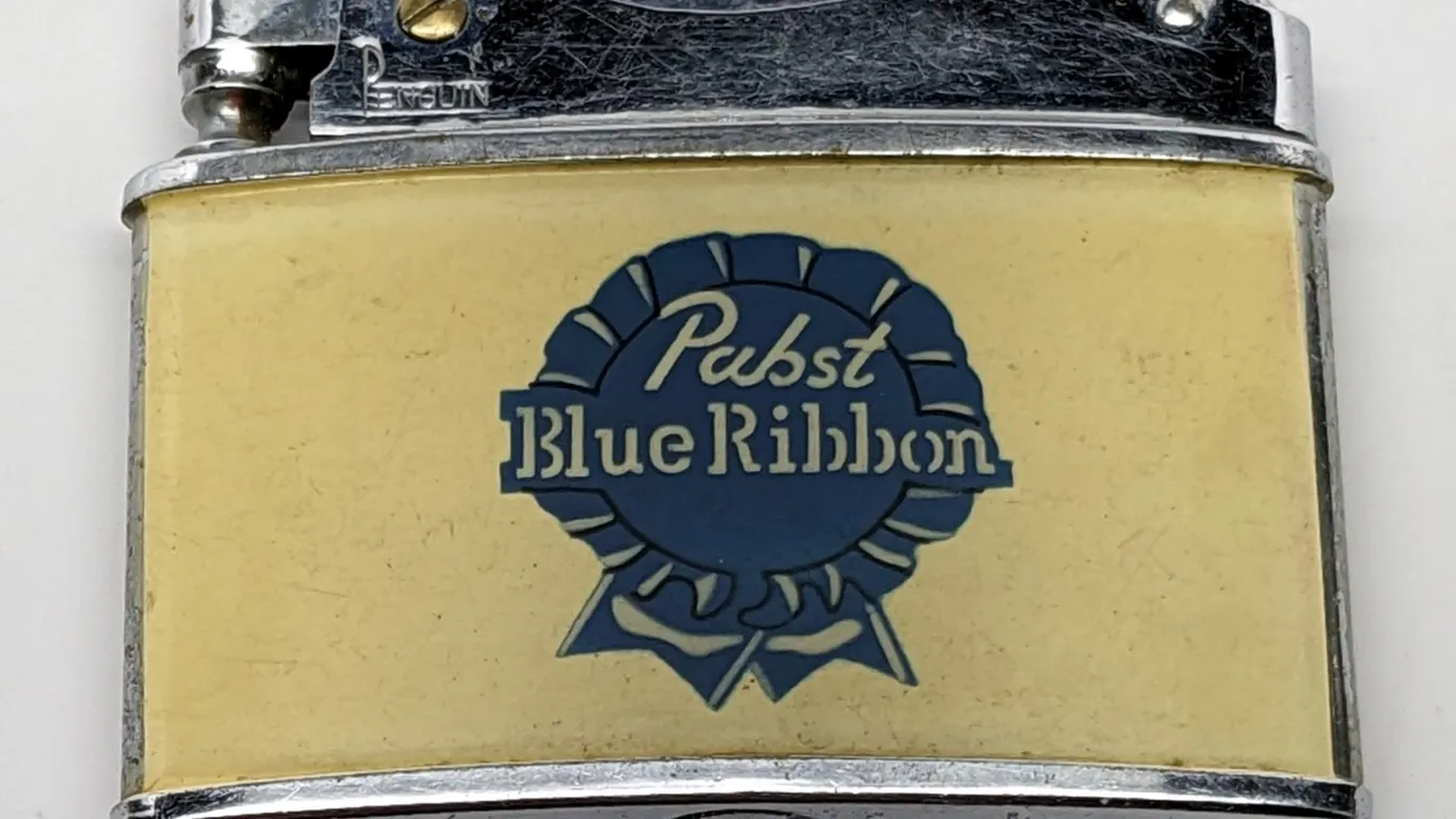 "PENGUIN" PABST BLUE RIBBON BEER "CANADIAN CLUB" CIGARETTE LIGHTER