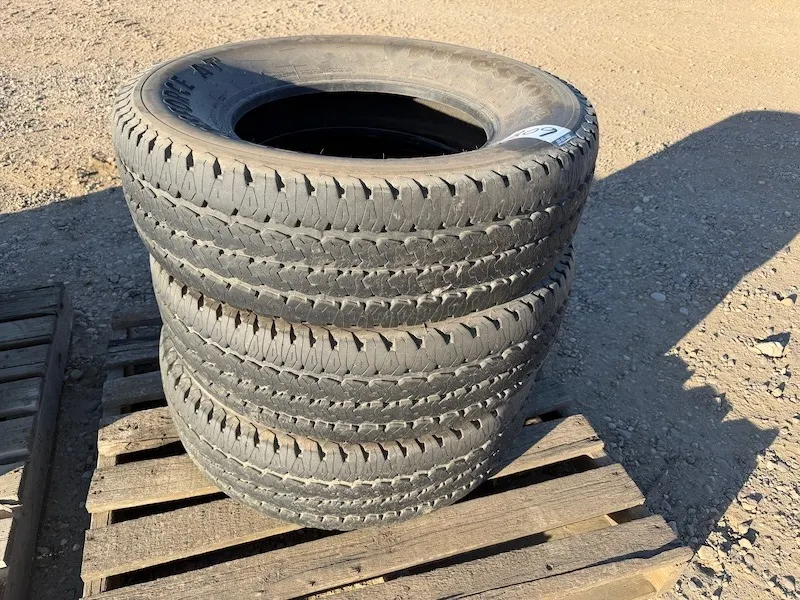 (2) Firestone LT 275/70 R18 Truck Tires