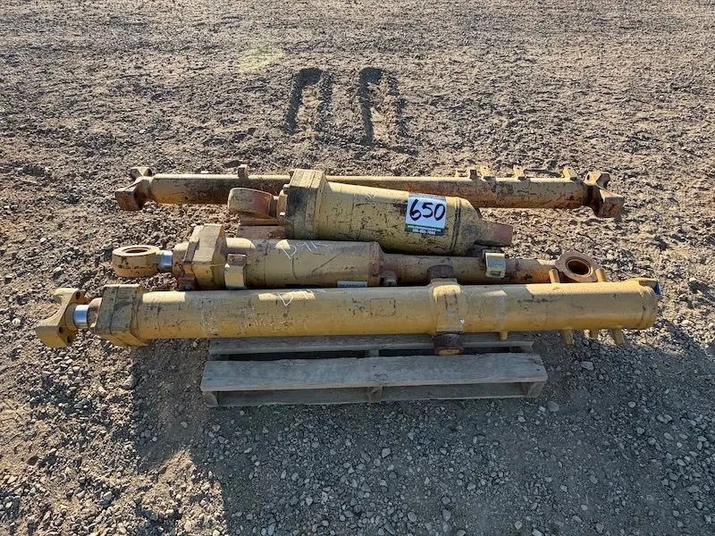(4) Hydraulic Cylinders for D9R Cat Blade