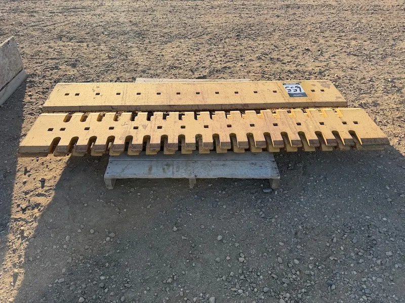 Unused Cutting Edge JD 450/470
