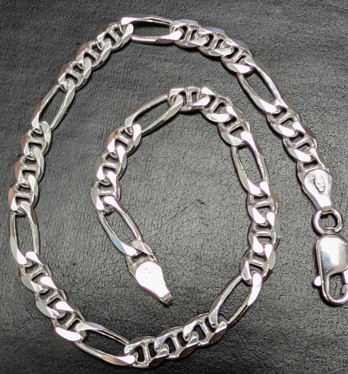 SILVER(7.5G), MEN'S ITALIAN BRACELET 8" SUGGESTED RETAIL VALUE $400