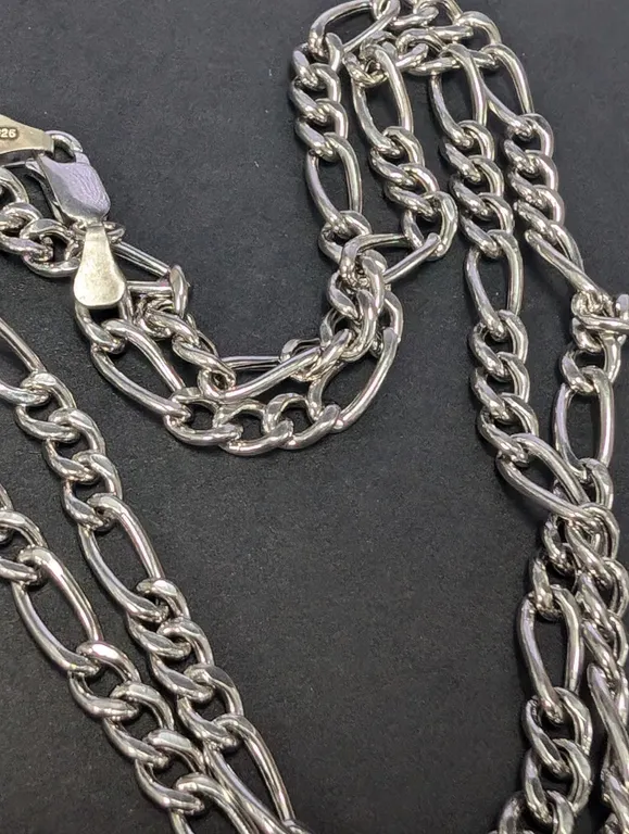 SILVER(15.33G), RHODIUM PLATED ITALIAN HOLLOW STYLE CHAIN 22", SUGGESTED RETAIL VALUE $350