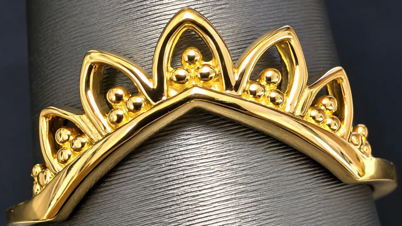 SILVER CROWN RING