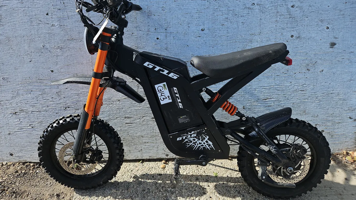 GT16 Electric Off-Road Bike - Qty 1 *No Cord*