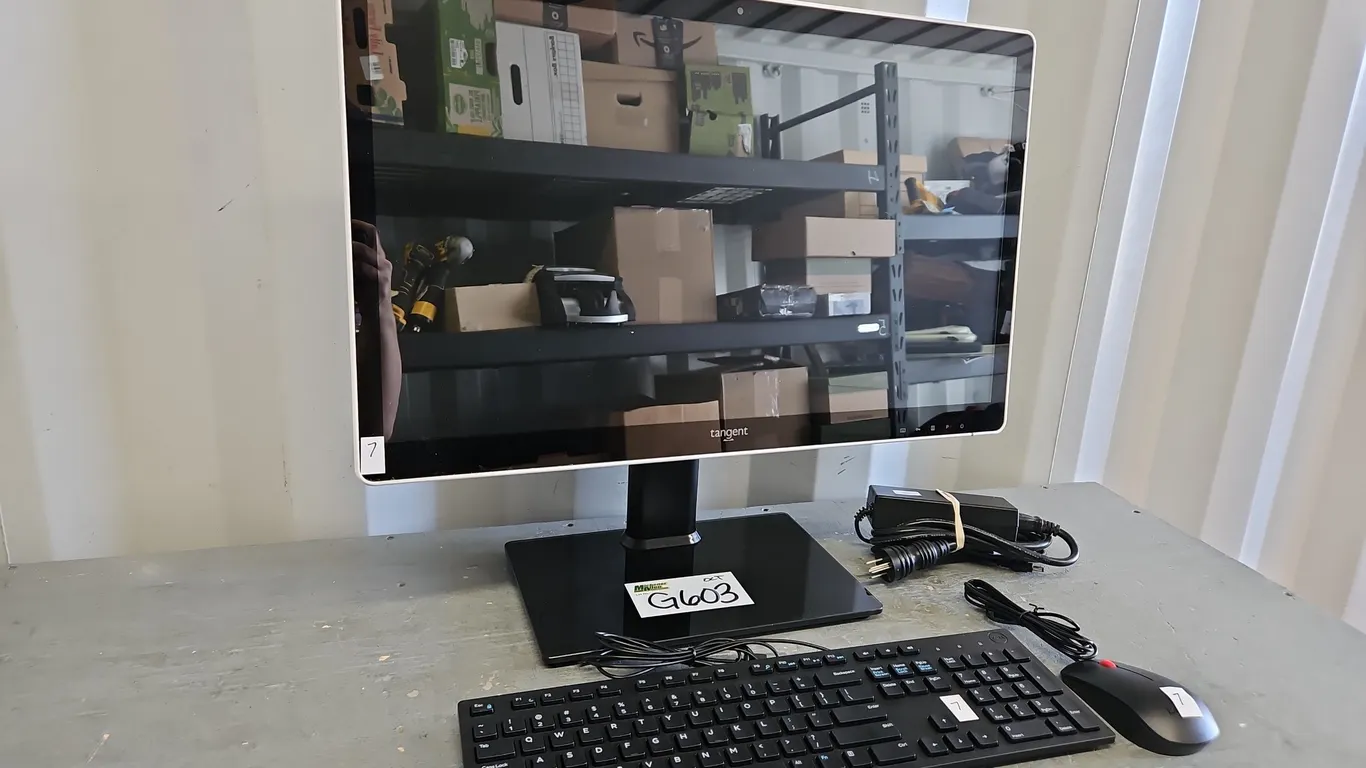 Tangent Medex M24T All-in-One Desktop Computer with Keyboard, Mouse and Power Cord - Qty 1