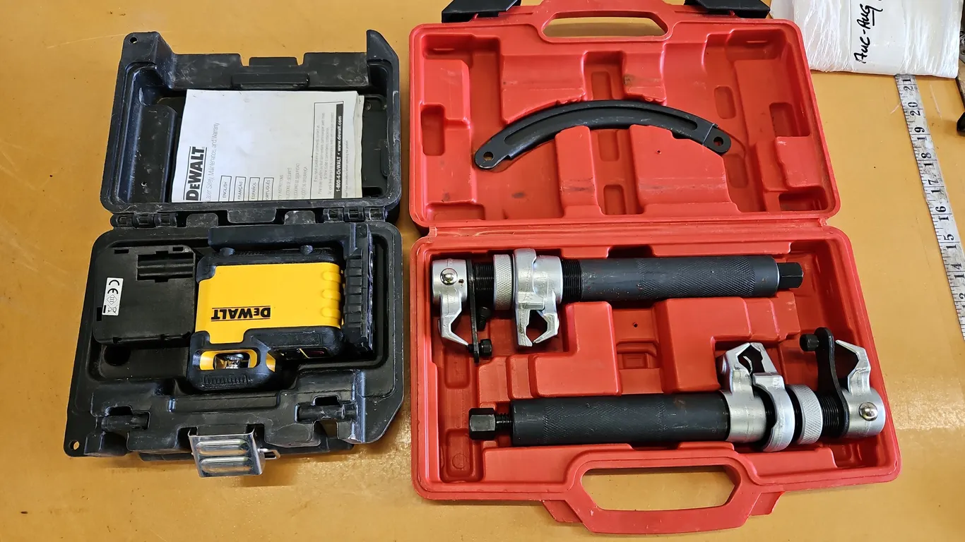 Dewalt laser level & spring compressor