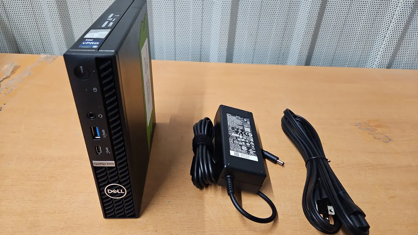 DELL Optiplex 5000 desktop 16GB with power cable