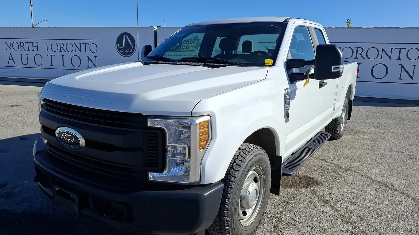 2018 Ford F-350 Super Duty 4x2 XL 4dr SuperCab 6.8 ft. SB SRW Pickup