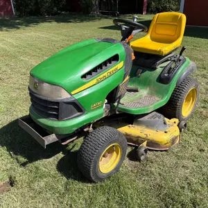 John Deere LA130 Riding Lawnmower