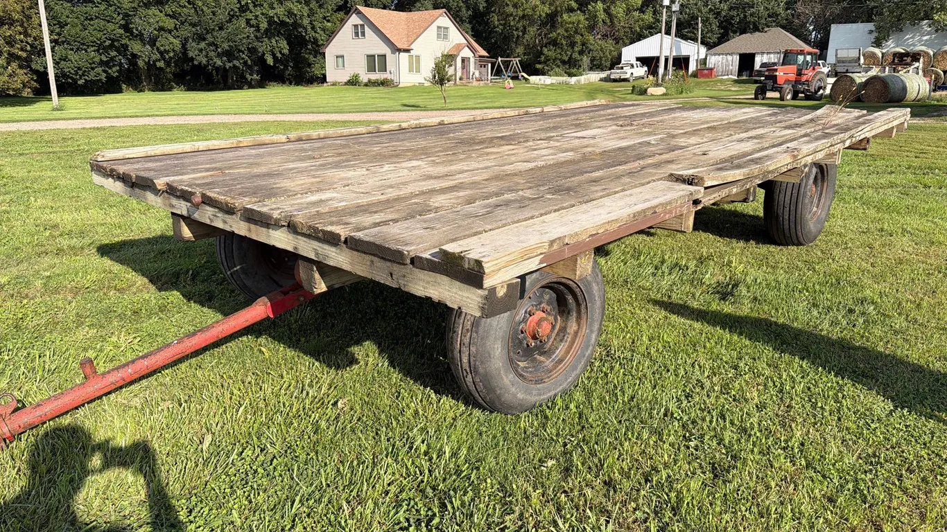 9ft x 16ft Wood Flatbed