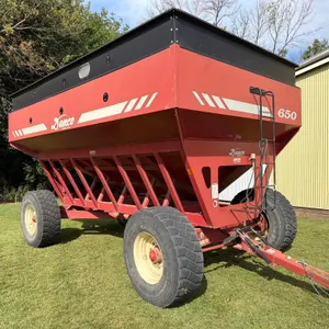 Demco 650 Gravity Wagon