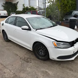 2013 Volkswagen Jetta Passenger Car