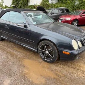 2000 Mercedes-Benz CLK-Class Passenger Car
