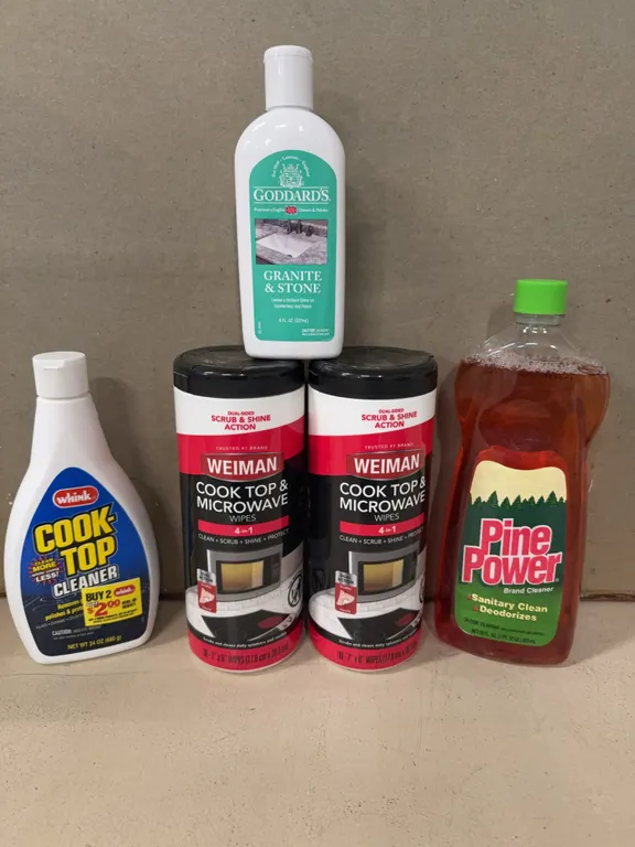 Miscellaneous lot of cleaner and deodorizer