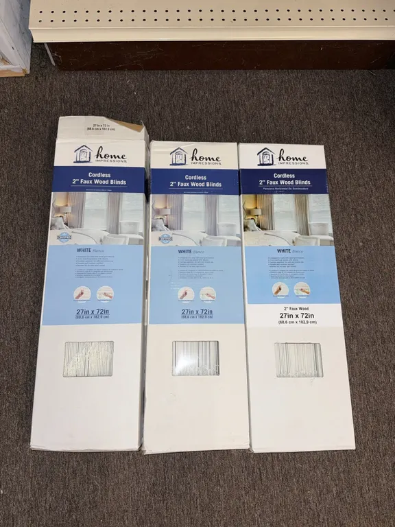Home impressions cordless Faux wood blinds 2 inch vinyl 27“ x 72“