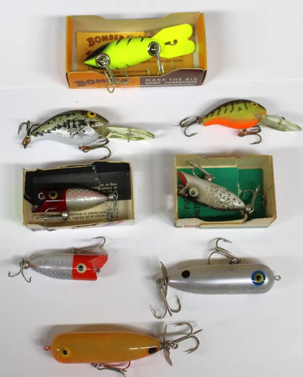 8 Vintage Fishing Lures, Some Boxed