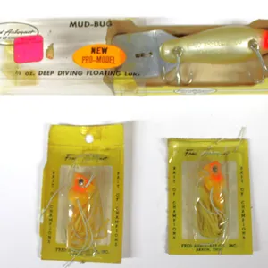 Fred Arbogast Lure Set Mud Bug & 2 Jigs