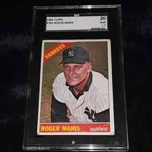 1966 Topps Roger Maris SGC 1.5