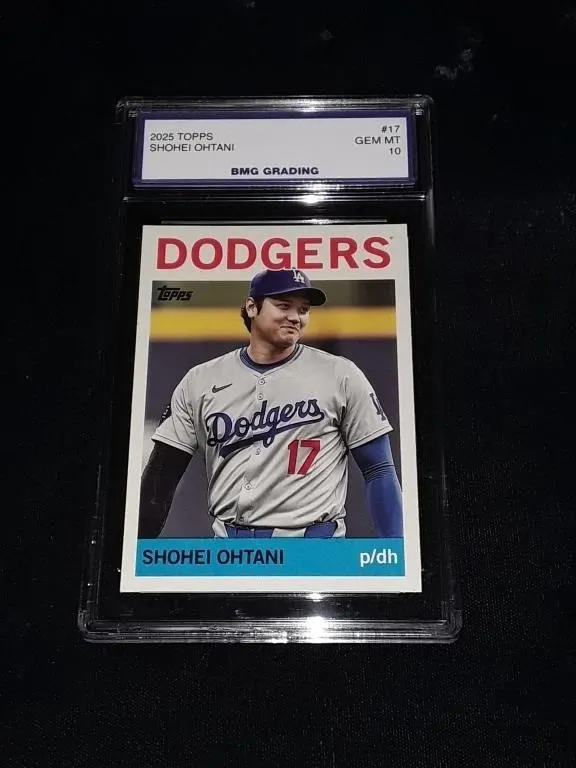 2025 Topps Shohei Ohtani #17 GEM MT 10