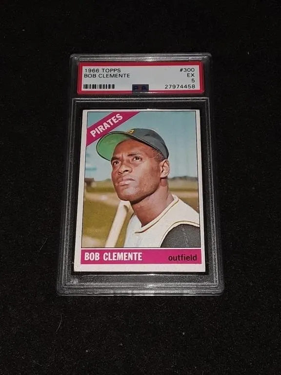 1966 Topps Roberto Clemente PSA 5